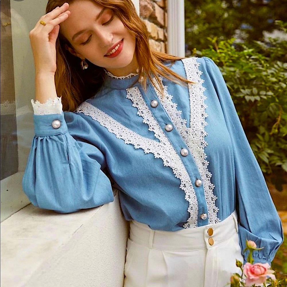 Button front lace trim top - Picture 1 of 8